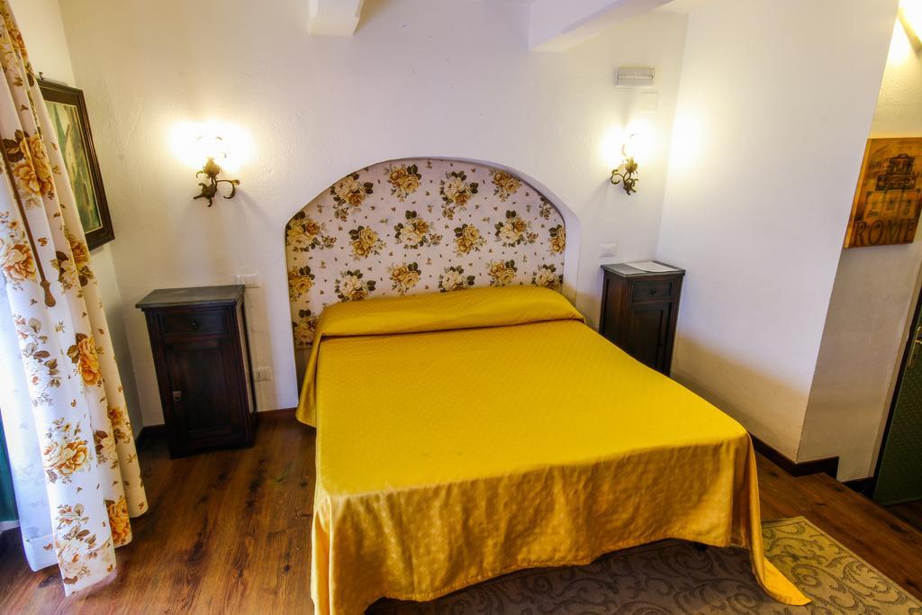 Al Cortiletto Hotel Reggio di Calabria Værelse billede