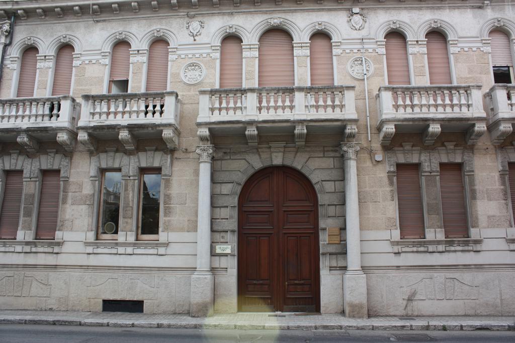 Al Cortiletto Hotel Reggio di Calabria Eksteriør billede